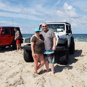 Meet your Posher, Leslie